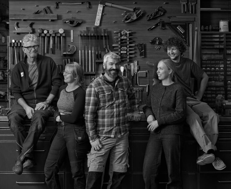 Gruppebillede kjeldtoft møbelsnedkeri